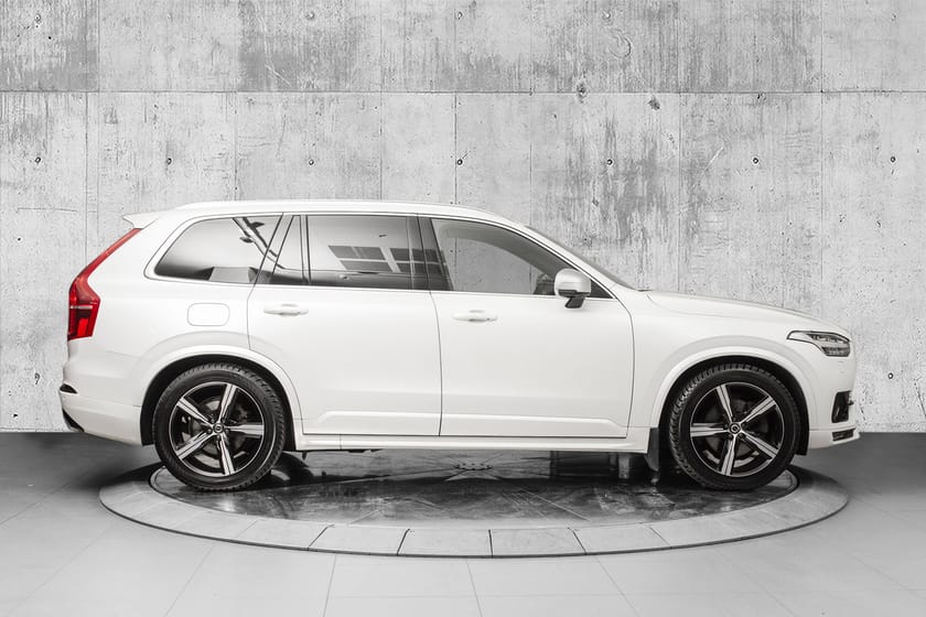Bilde 4 av Volvo XC90 D5 AWD R-Design KROK/HEADUP/KAMERA360°/LUFTFJÆRING ++