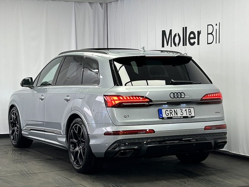 Bild 3 av Audi Q7 60 TFSI e quattro SUV TFSIe 490hk Omgivningskameror/Fyrhjulsstyrn
