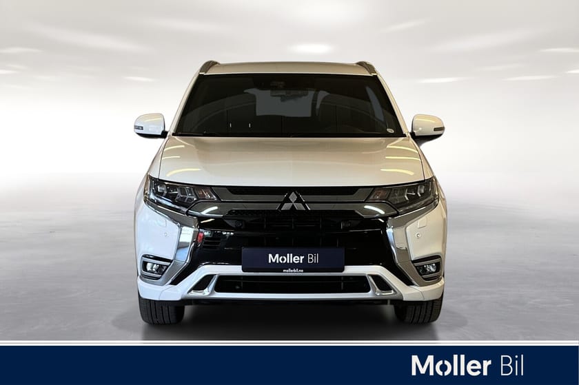 Bilde 2 av Mitsubishi Outlander PHEV Instyle+ 2,4 224hk