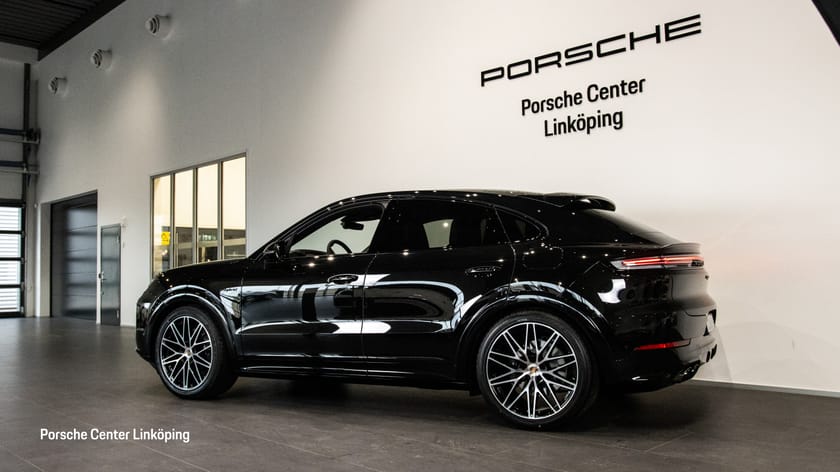 Bild 4 av Porsche Cayenne E-Hybrid Coupé Black Edition