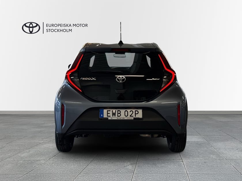 Bild 4 av Toyota Aygo X Hybrid PLAY COMFORT PACK - VINTERHJUL/MOMS/DEMO