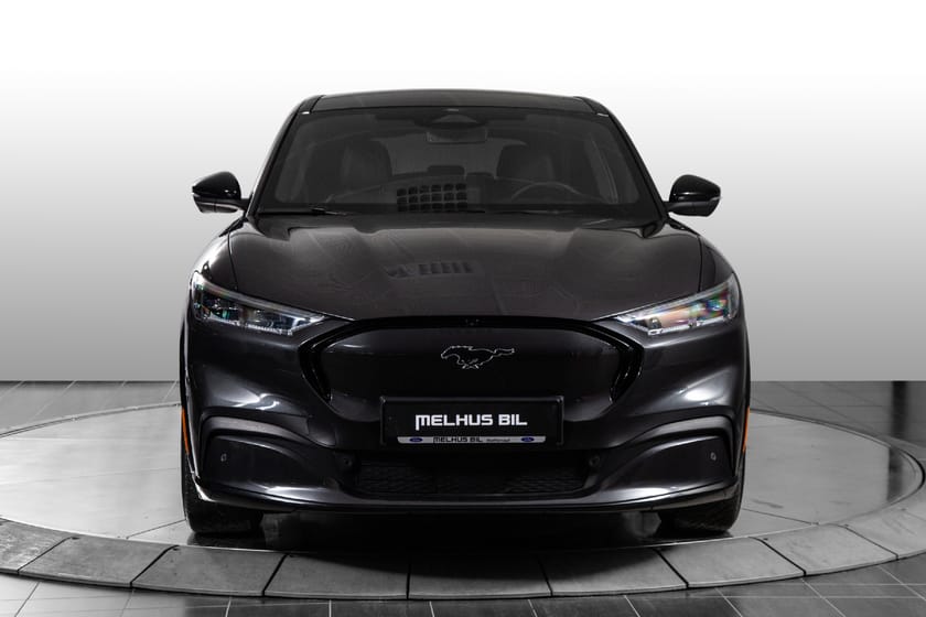 Bilde 3 av Ford Mustang Mach-E Long Range AWD LR Teknologipakke+ | Krok | GARANTIKAMPANJE8ÅR |