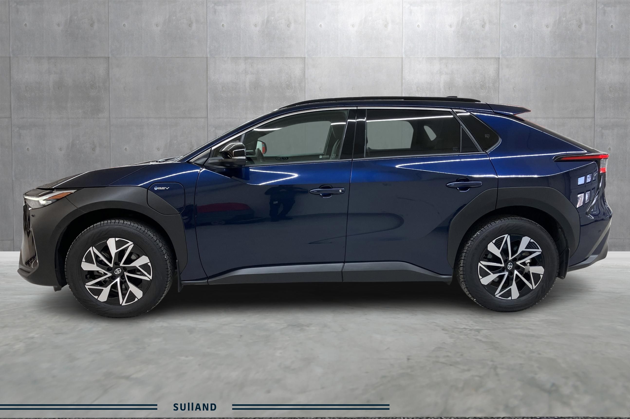 Thumnail bilde 1 av Toyota bZ4X