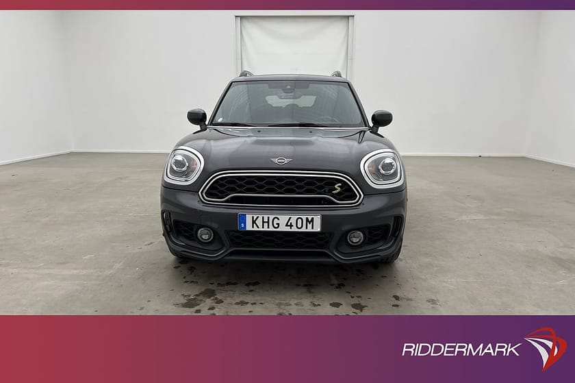 Bild 3 av MINI Countryman Cooper SE ALL4 JCW H/K Adaptiv Navi HUD Kamera MOMS