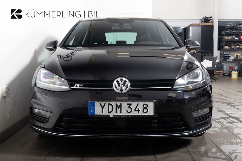 Bild 2 av Volkswagen Golf 5-dörrar 2.0 TDI R-Line/Motorvärmare med fjärr/Carplay