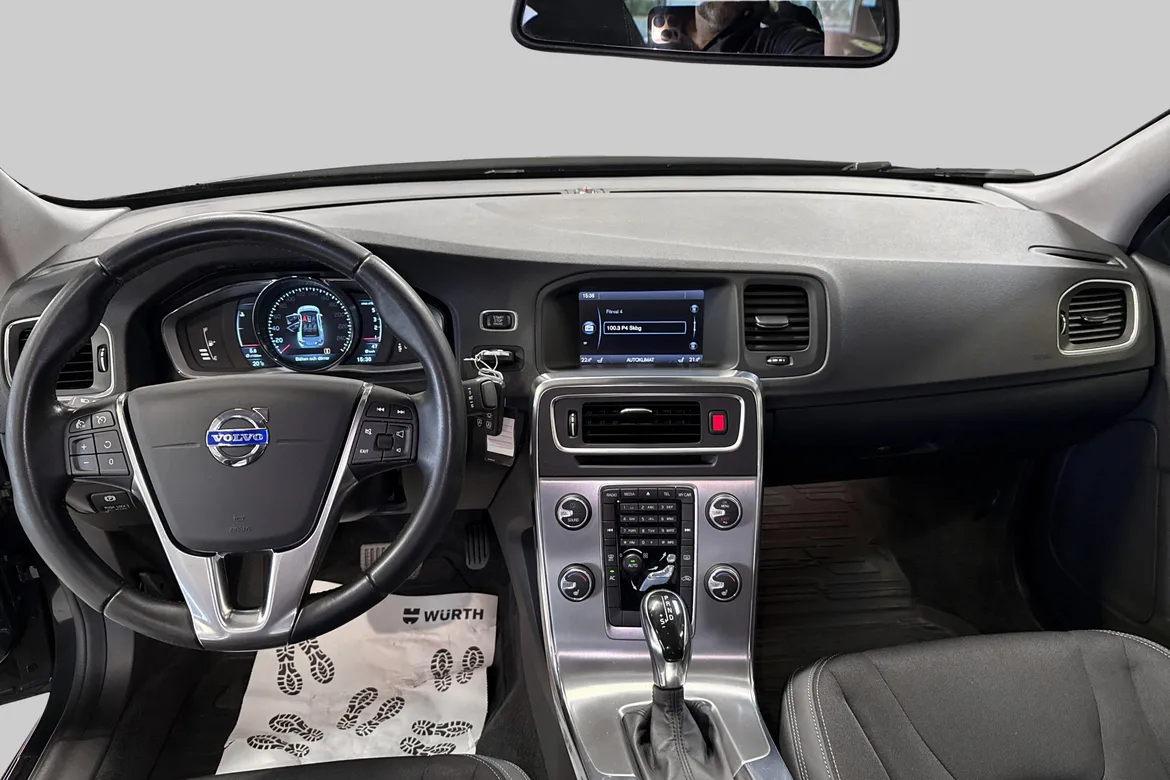 picture of a car