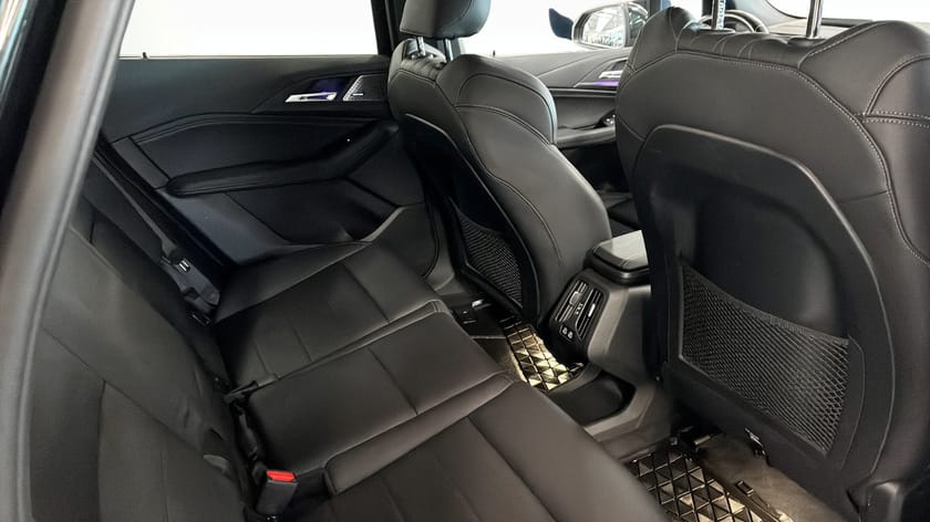 Bild 5 av BMW 230e xDrive Active Tourer Luxury Head Up H/K 360° El-Stol Värmare