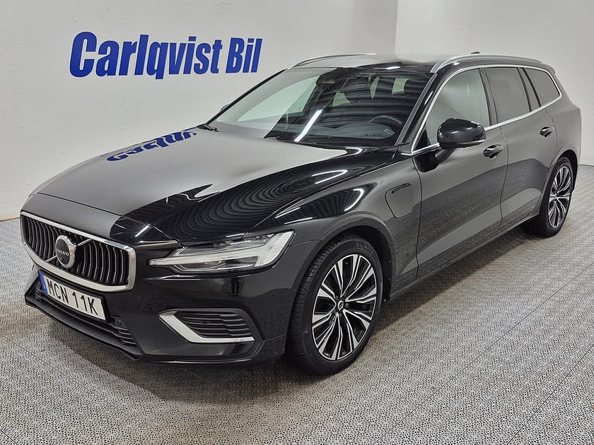 Bild 1 av Volvo V60 T6 Recharge Core Bright plug in AWD 350HK 4x4