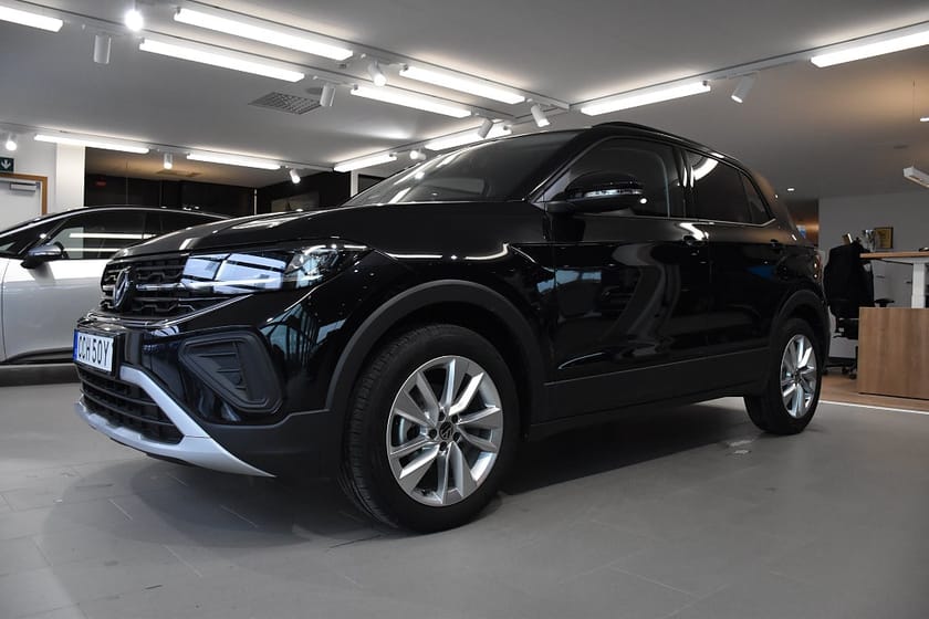 Bild 1 av Volkswagen T-Cross SUPER BILLIGT 299.000kr tom 23/5