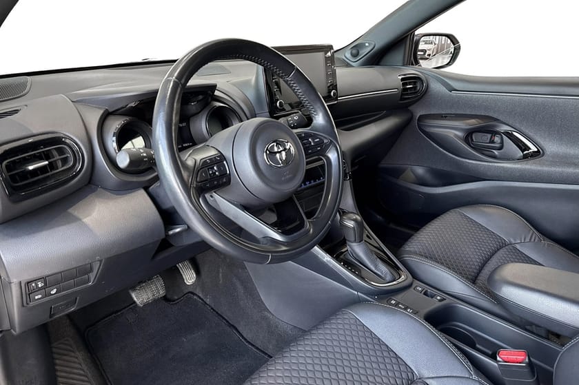 Bild 4 av Toyota Yaris Hybrid CVT Style