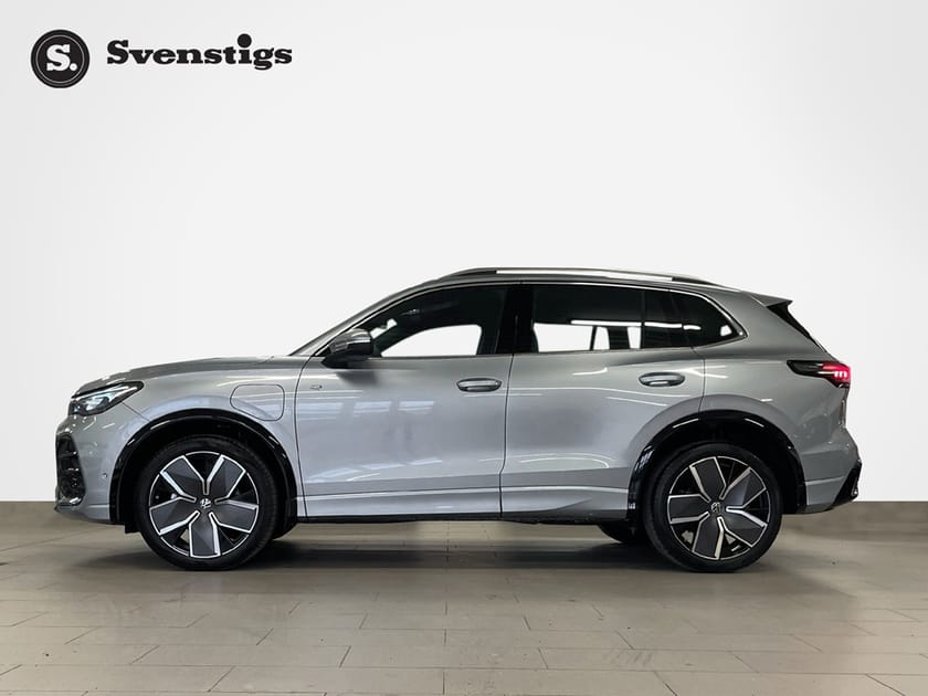 Bild 2 av Volkswagen Tiguan eHybrid R-LINE 272HK SWE EDITION