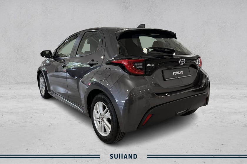 Bilde 3 av Toyota Yaris Hybrid | | Active Tech | Lav km stand |