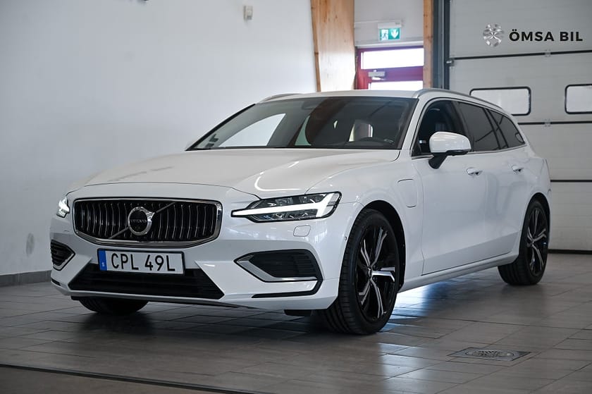 Bild 2 av Volvo V60 Recharge T6 AWD 360° Navi Drag Värmare 350hk
