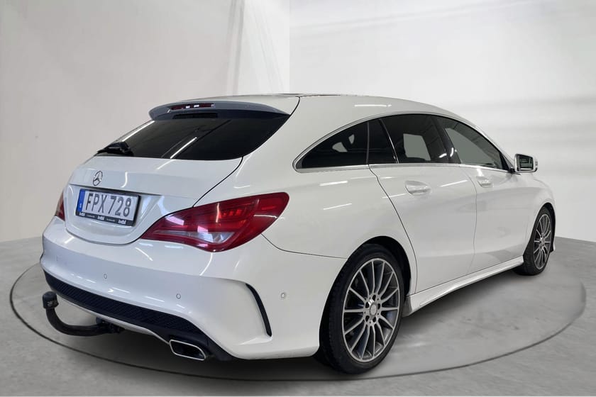 Bild 3 av Mercedes-Benz CLA 200 CDI Shooting Brake 136hk AMG Line Panorama