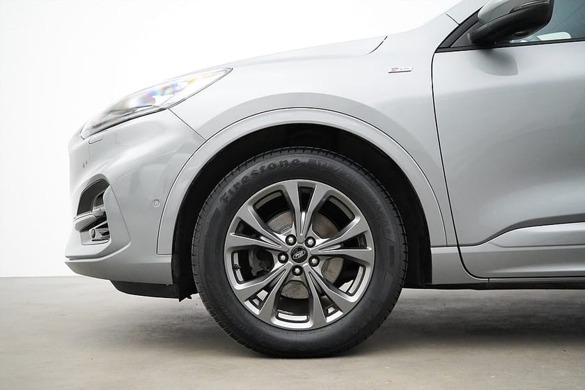 Bild 2 av Ford Kuga 2.0 EcoBlue AWD / 190hk / ST-Line  / Värmare