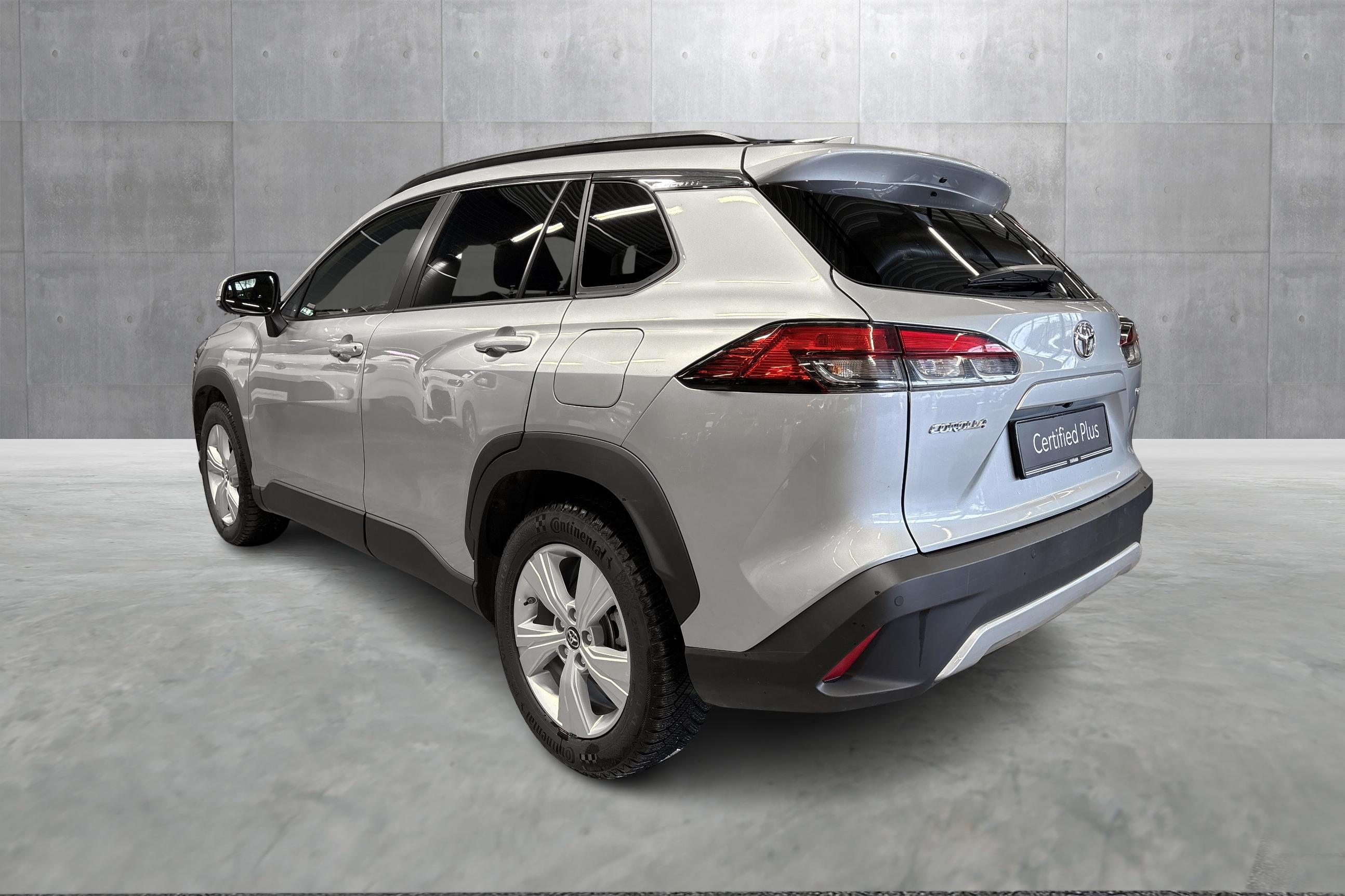 Thumnail bilde 2 av Toyota Corolla Cross Hybrid AWD-i