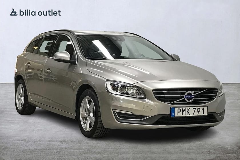 Bild 3 av Volvo V60 D4 AWD aut Momentum BE 181hk Drag BLIS PDC KamremBytt