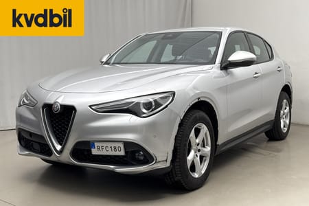 Alfa Romeo Stelvio 2.2 D AWD (210hk) Super, Komfortpaket