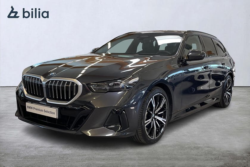Bild 1 av BMW 530e xDrive Touring M Sport Värmare 360 Kamera Head-Up Drag
