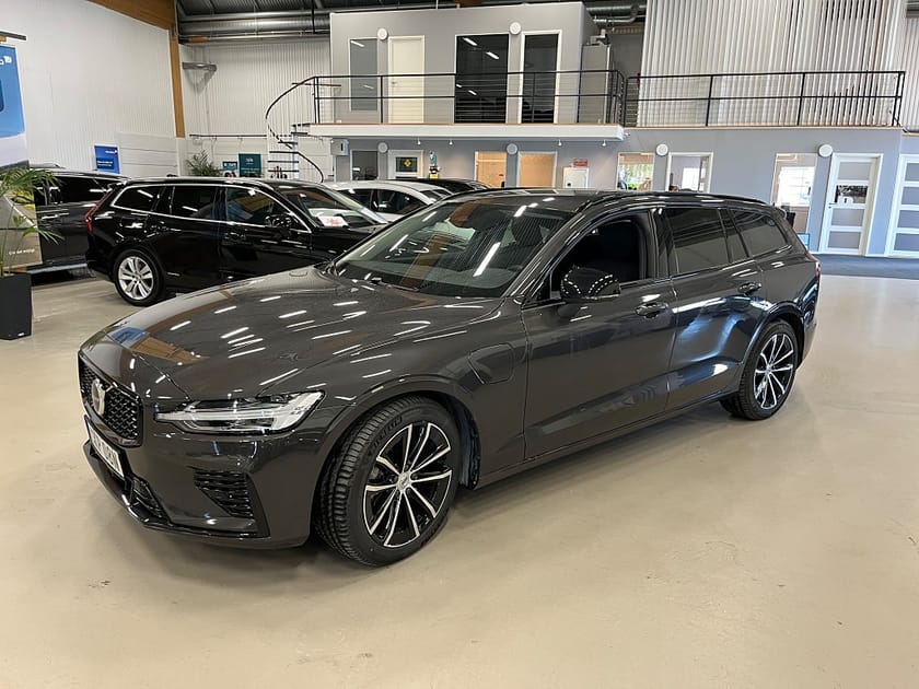 Bild 1 av Volvo V60 LADDHYBRID T& AWD AUT Plus (dragkrok) 2.99% Ränta