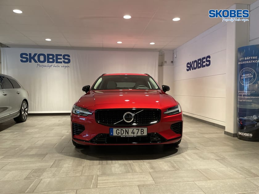 Bild 3 av Volvo V60 T6 Plus Dark Edition
