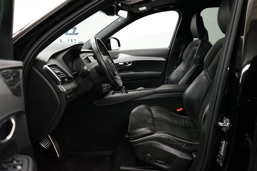Bild 5 av Volvo XC90 7 Säten Recharge T8 R-Design 7-säten, Dragkrok, HarmanKardon PremiumSound
