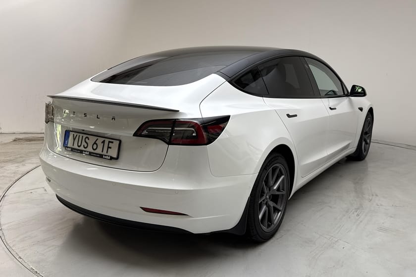 Bild 3 av Tesla Model 3 Standard Range Plus 