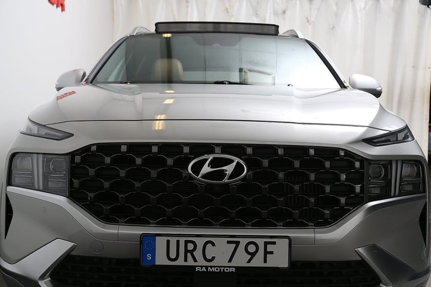 Bild 4 av Hyundai Santa Fe PHEV 265hk 4WD 7-sits Advance Luxury pkt Leasbar Drag