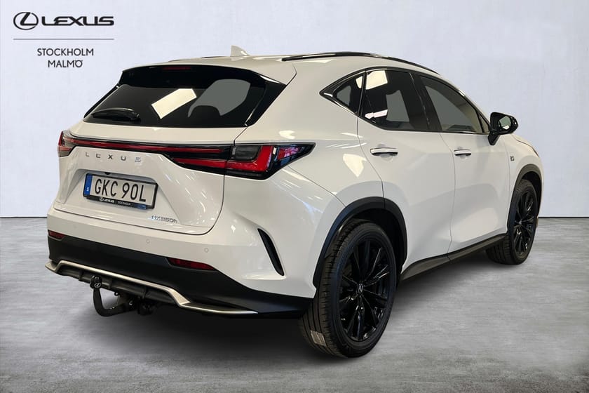 Bild 3 av Lexus NX 350h AWD F SPORT S Dragkrok MARK LEVINSON Navi HUD