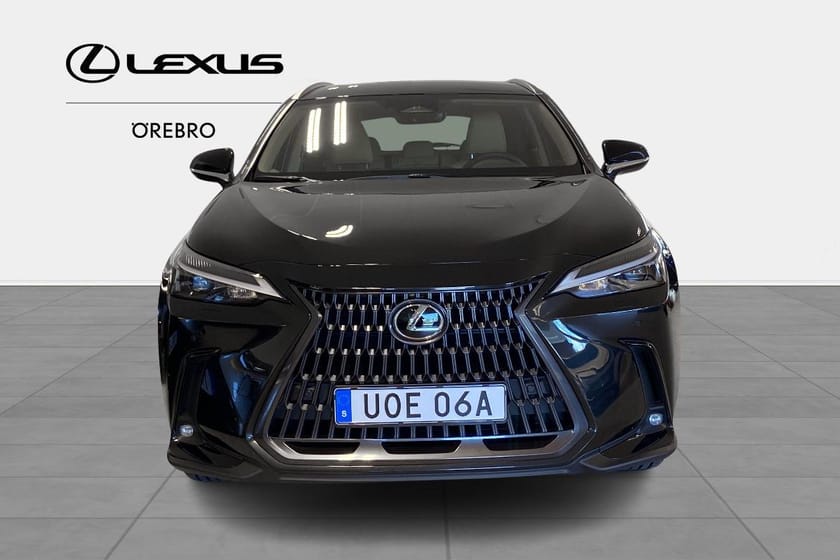 Bild 2 av Lexus NX 450h+ 450h Business Plus inkl Vinterhjul