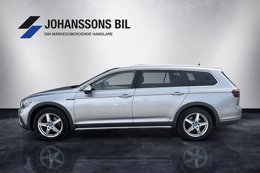 Bild 2 av Volkswagen Passat Alltrack 2.0 TDI 4M Executive Kamera/Nav/Matrix/Cockpit
