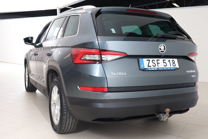 Bild 3 av Škoda Kodiaq 7-Seater Skoda 2.0 TDI 4x4 Businessline Skinn 360° Pano 7-Sits