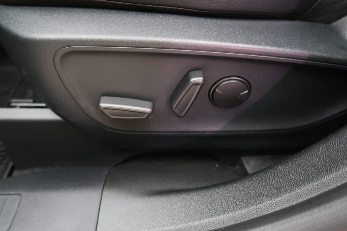 Ford Kuga 2023 - miniatyr 10