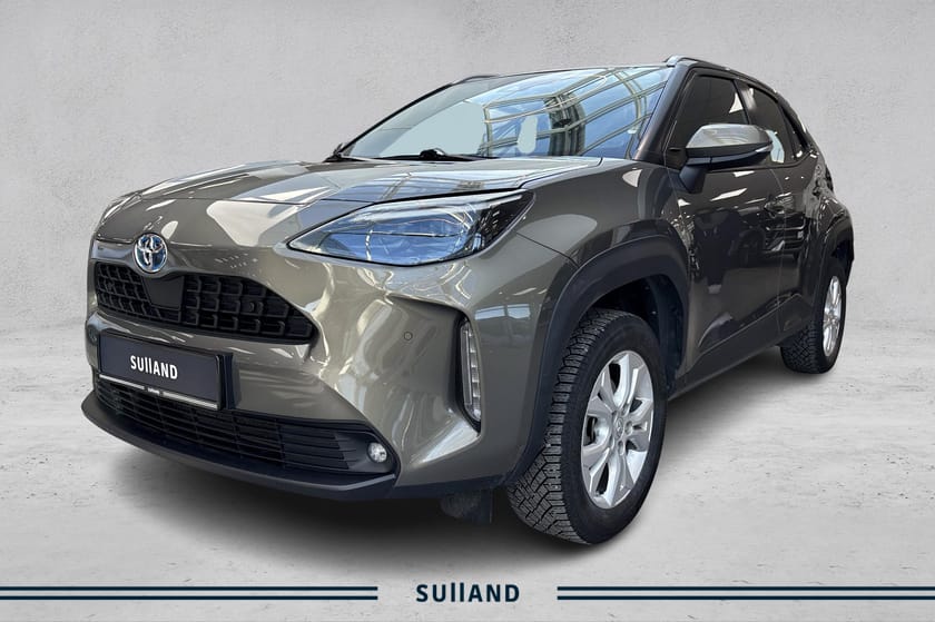 Bilde 1 av Toyota Yaris Cross Hybrid AWD-i | |