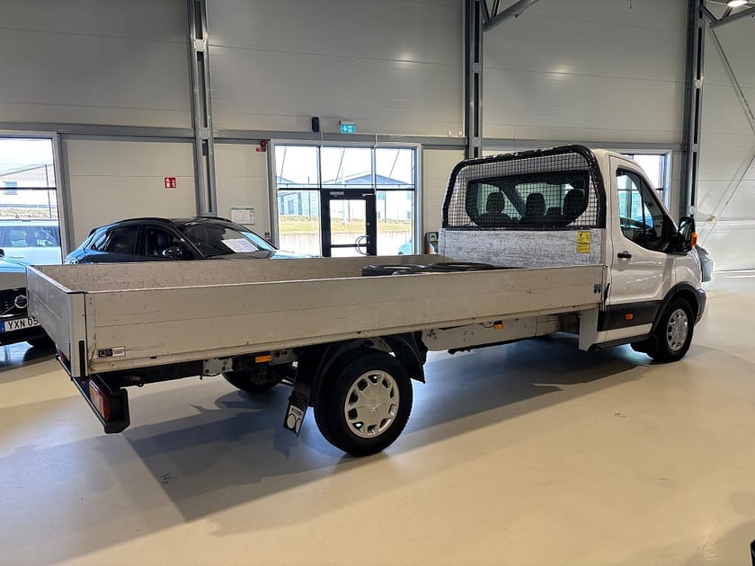 Bild 3 av Ford Transit 350 Chassi Cab Enkelhytt Trend Flakbil 2,0 TDCi 170hk