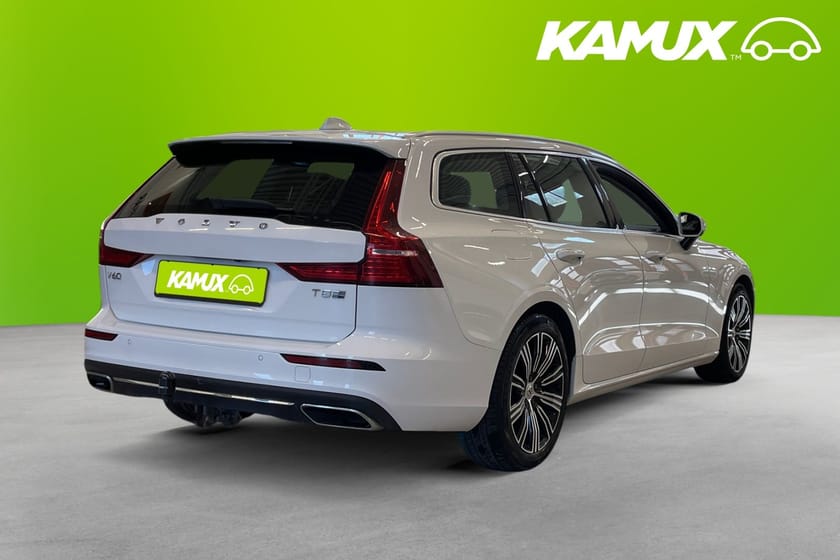 Bild 4 av Volvo V60 T8 AWD Inscription Pano Skinn Kamera Drag
