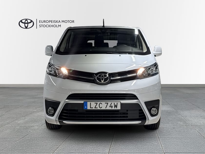 Bild 5 av Toyota Proace Verso 2,0D AUT 180 HK SHUTTLE 9-SITS V-HJUL
