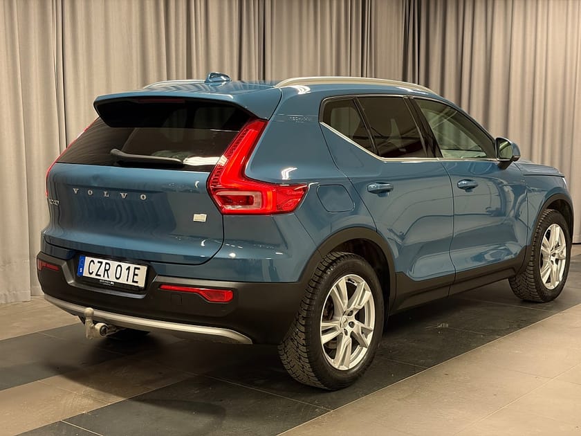 Bild 4 av Volvo XC40 Recharge T4 DCT Plus Bright Läder Drag Nav