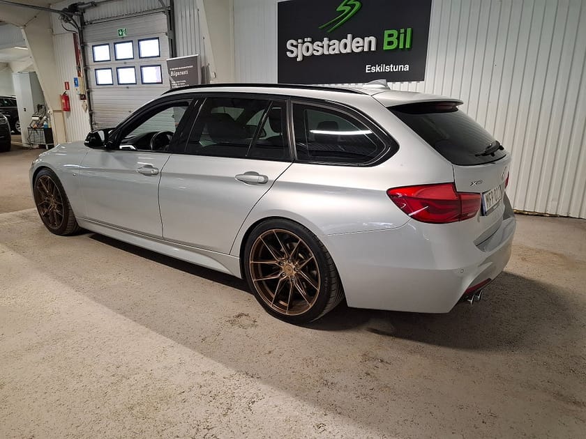 Bild 3 av BMW 320d xDrive Touring 320 Steptronic M Sport M Aerodynamics 19"