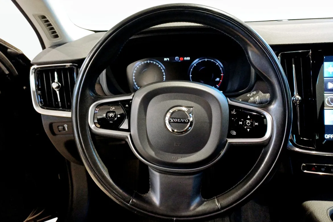 Volvo V90 Cross Country