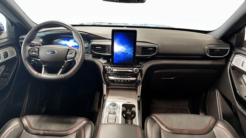 Bild 4 av Ford Explorer Plug-In Hybrid SelectShift, 457hk 3.0 AWD