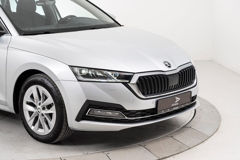 Bilde 3 av Škoda Octavia Stasjonsvogn 2,0 TDI 150hk 4x4 Style ACC/Krok/Kamera/Matrix/Carplay