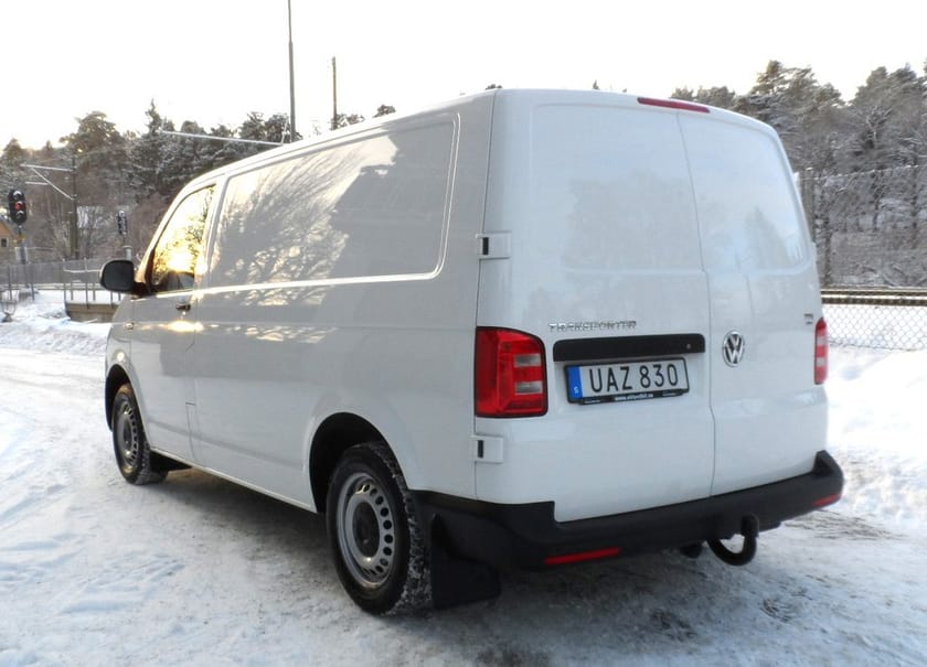 Bild 3 av Volkswagen Transporter T30 2.0 TDI  DSG Comfort Euro 6 150hk