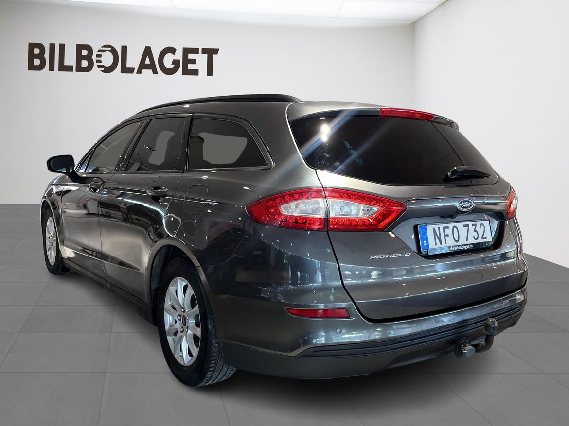 Ford Mondeo 2016 - miniatyr 5