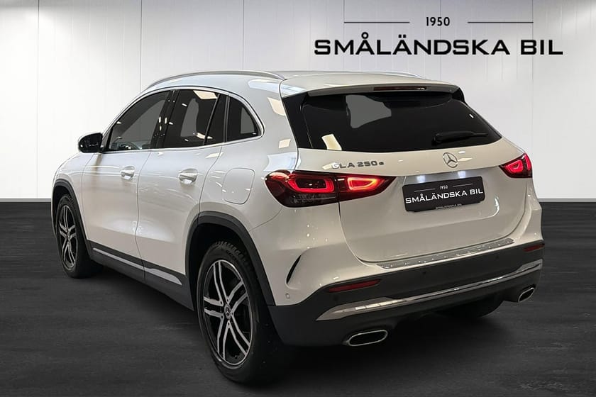 Bild 4 av Mercedes-Benz GLA 250 e 8G-DCT AMG Line Drag 218hk