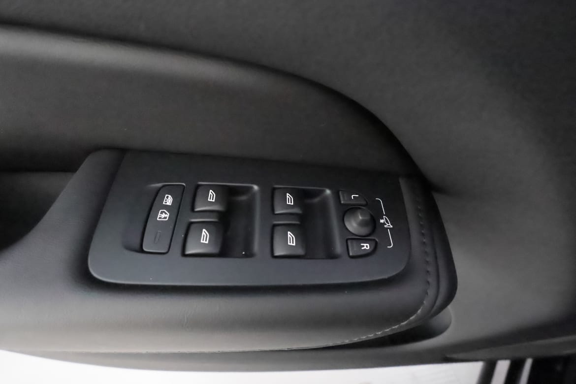 Volvo XC60 2025 - miniatyr 13