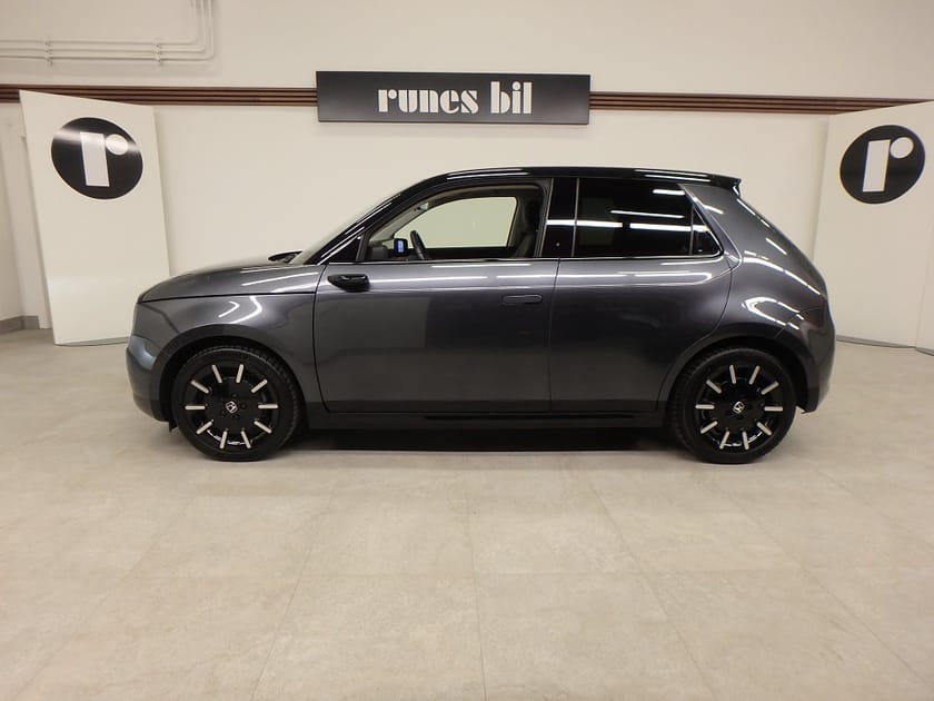 Bild 2 av Honda E 35.5 kWh Advance 1400 mil Fin