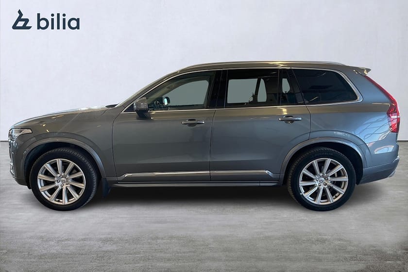 Bild 3 av Volvo XC90 T5 AWD Inscription Navi Kamera El-stolar 7-sits Drag