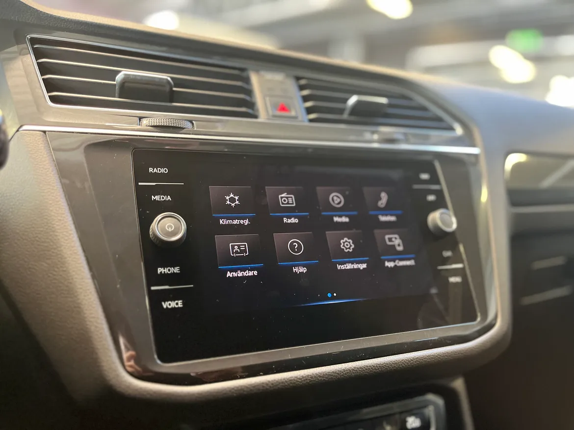 picture of a car