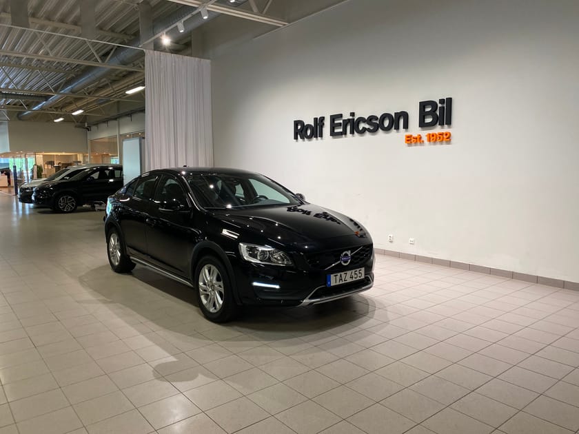 Bild 1 av Volvo S60 Cross Country D4 AWD Classic Plus